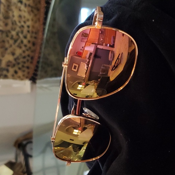 PRIVE REVAUX ROSE GOLD AVIATOR SUNGLASSES - Picture 3 of 4